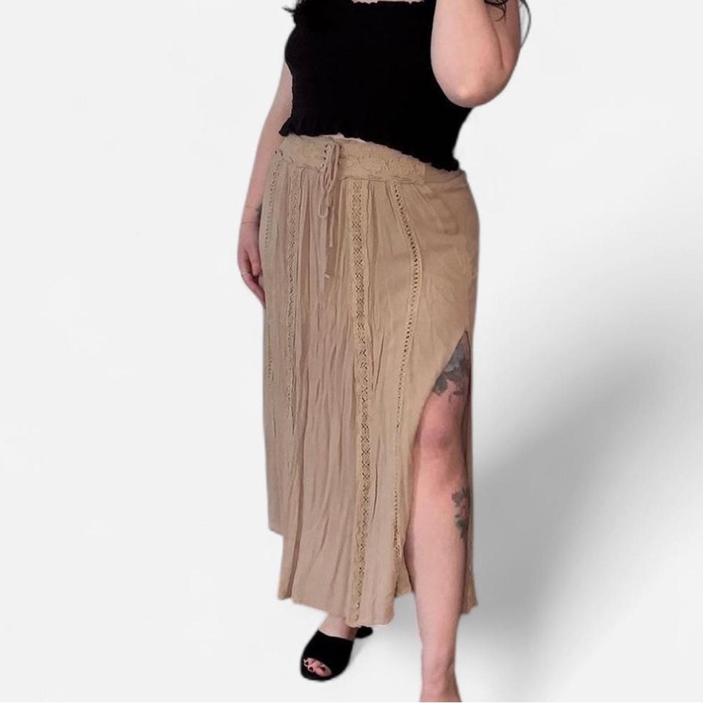 TIE FRONT CROCHET DETAIL MAXI SKIRT